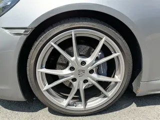 Porsche 718 2023 купить из Китая, цена 8 658 000 ₽ — Suifenhe Auto