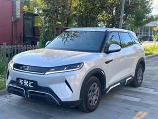 BYD Yuan UP 2024 купить из Китая, цена 1 750 000 ₽ — Suifenhe Auto