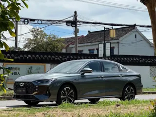 Chery Arrizo 8 2025 купить из Китая, цена 2 669 000 ₽ — Suifenhe Auto