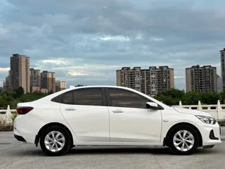 Chevrolet Cavalier 2022 купить из Китая, цена 839 000 ₽ — Suifenhe Auto