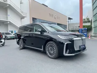 Voyah Dreamer 2025 купить из Китая, цена 8 782 000 ₽ — Suifenhe Auto