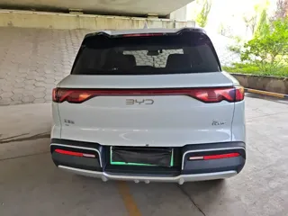 BYD Yuan UP 2025 купить из Китая, цена 1 755 000 ₽ — Suifenhe Auto