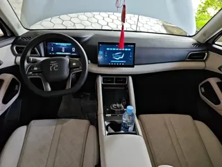 BYD Yuan UP 2025 купить из Китая, цена 1 755 000 ₽ — Suifenhe Auto