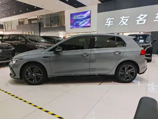 Volkswagen Golf 2024 купить из Китая, цена 2 321 000 ₽ — Suifenhe Auto