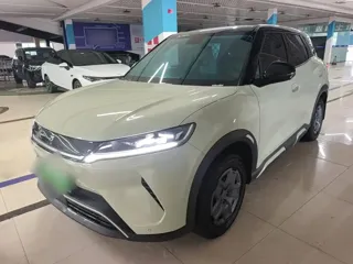 BYD Yuan UP 2025 купить из Китая, цена 1 556 000 ₽ — Suifenhe Auto