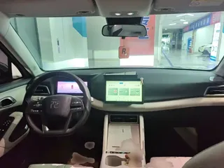BYD Yuan UP 2025 купить из Китая, цена 1 556 000 ₽ — Suifenhe Auto