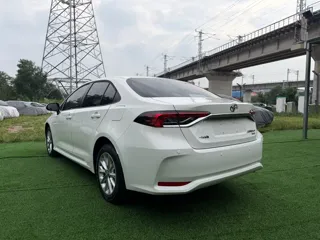 Toyota Corolla 2023 купить из Китая, цена 1 603 000 ₽ — Suifenhe Auto