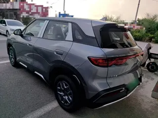 BYD Yuan UP 2026 купить из Китая, цена 1 739 000 ₽ — Suifenhe Auto