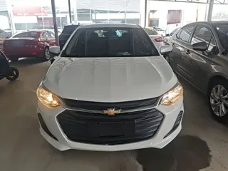 Chevrolet Cavalier 2021 купить из Китая, цена 1 013 000 ₽ — Suifenhe Auto