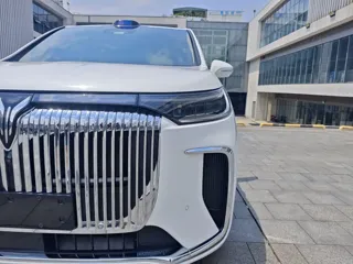 Voyah Dreamer 2025 купить из Китая, цена 7 462 000 ₽ — Suifenhe Auto