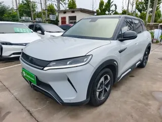 BYD Yuan UP 2024 купить из Китая, цена 2 745 000 ₽ — Suifenhe Auto