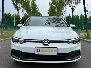 Volkswagen Golf 2022 купить из Китая, цена 1 645 000 ₽ — Suifenhe Auto