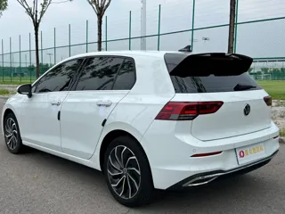 Volkswagen Golf 2022 купить из Китая, цена 1 645 000 ₽ — Suifenhe Auto