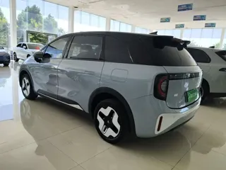 ARCFOX Kaola 2024 купить из Китая, цена 1 851 000 ₽ — Suifenhe Auto