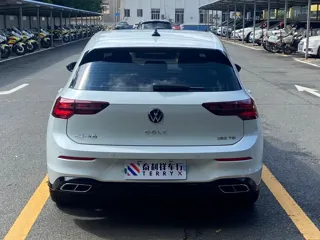 Volkswagen Golf 2023 купить из Китая, цена 2 235 000 ₽ — Suifenhe Auto