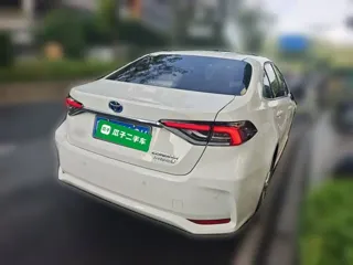 Toyota Corolla 2020 купить из Китая, цена 1 631 000 ₽ — Suifenhe Auto