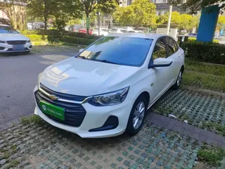 Chevrolet Cavalier 2022 купить из Китая, цена 810 000 ₽ — Suifenhe Auto