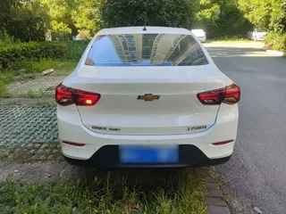 Chevrolet Cavalier 2022 купить из Китая, цена 810 000 ₽ — Suifenhe Auto