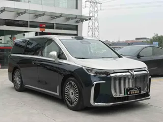Voyah Dreamer 2024 купить из Китая, цена 7 171 000 ₽ — Suifenhe Auto