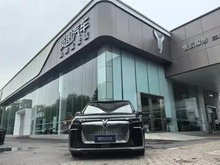 Voyah Dreamer 2024 купить из Китая, цена 5 696 000 ₽ — Suifenhe Auto