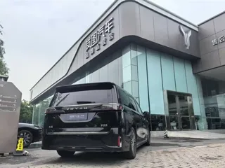 Voyah Dreamer 2024 купить из Китая, цена 5 696 000 ₽ — Suifenhe Auto