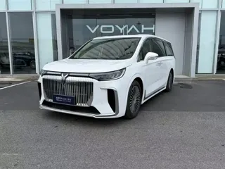 Voyah Dreamer 2025 купить из Китая, цена 6 464 000 ₽ — Suifenhe Auto