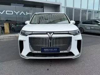 Voyah Dreamer 2025 купить из Китая, цена 6 464 000 ₽ — Suifenhe Auto