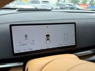 Voyah Dreamer 2025 купить из Китая, цена 6 464 000 ₽ — Suifenhe Auto