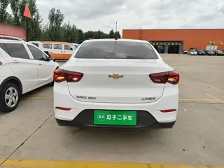 Chevrolet Cavalier 2021 купить из Китая, цена 1 000 000 ₽ — Suifenhe Auto