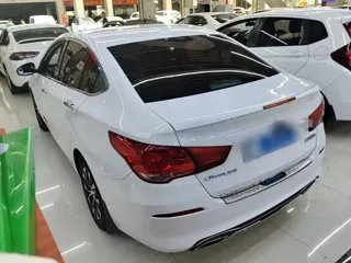 Chevrolet Cavalier 2018 купить из Китая, цена 1 161 000 ₽ — Suifenhe Auto