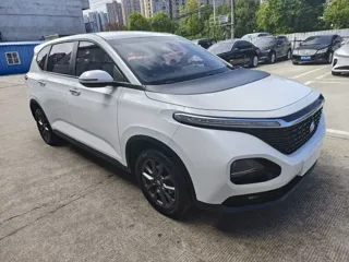 Baojun RM-5 2020 купить из Китая, цена 1 171 000 ₽ — Suifenhe Auto