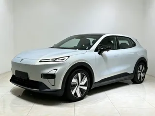 Deepal S05 2024 купить из Китая, цена 3 532 000 ₽ — Suifenhe Auto