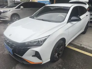 Dongfeng Aeolus Yixuan 2023 купить из Китая, цена 1 032 000 ₽ — Suifenhe Auto