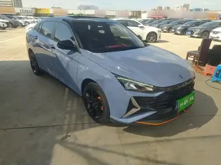 Dongfeng Aeolus Yixuan 2024 купить из Китая, цена 2 282 000 ₽ — Suifenhe Auto