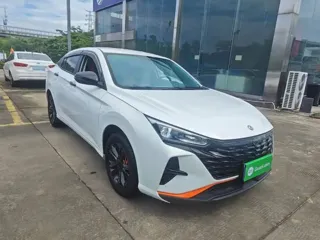 Dongfeng Aeolus Yixuan 2024 купить из Китая, цена 1 178 000 ₽ — Suifenhe Auto