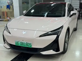 ARCFOX S 2025 купить из Китая, цена 3 459 000 ₽ — Suifenhe Auto