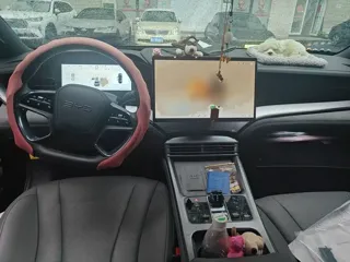 BYD 07 DM-i 2024 купить из Китая, цена 3 146 000 ₽ — Suifenhe Auto