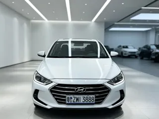 Hyundai Elantra 2018 купить из Китая, цена 1 237 000 ₽ — Suifenhe Auto