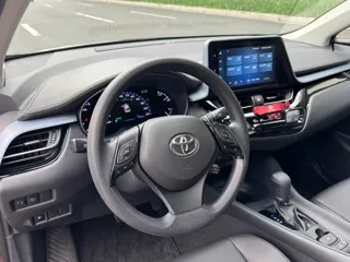 Toyota IZOA 2022 купить из Китая, цена 1 728 000 ₽ — Suifenhe Auto