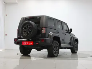Beijing Off-Road BJ40 2024 купить из Китая, цена 3 218 000 ₽ — Suifenhe Auto