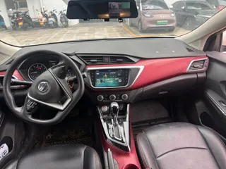 Nissan Lannia 2020 купить из Китая, цена 1 435 000 ₽ — Suifenhe Auto