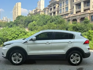 Qoros 5 2019 купить из Китая, цена 1 068 000 ₽ — Suifenhe Auto