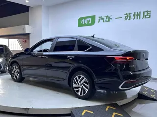 Volkswagen Lavida 2022 купить из Китая, цена 1 665 000 ₽ — Suifenhe Auto