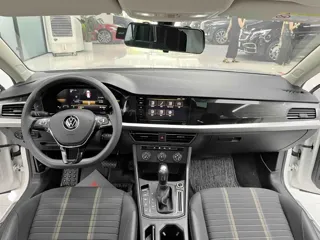 Volkswagen Lavida 2022 купить из Китая, цена 1 396 000 ₽ — Suifenhe Auto