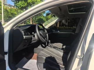 Volkswagen Lavida 2022 купить из Китая, цена 1 357 000 ₽ — Suifenhe Auto