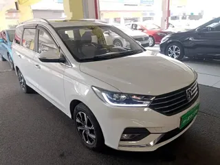 Baojun 360 2020 купить из Китая, цена 1 122 000 ₽ — Suifenhe Auto