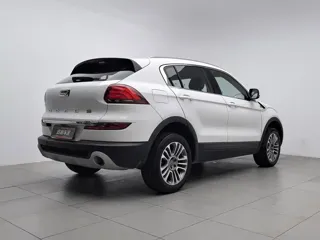 Qoros 5 2018 купить из Китая, цена 1 081 000 ₽ — Suifenhe Auto
