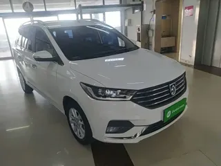 Baojun 360 2019 купить из Китая, цена 1 112 000 ₽ — Suifenhe Auto