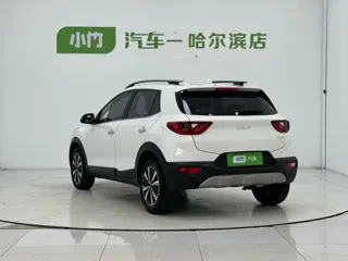 Kia Stonic 2024 купить из Китая, цена 1 680 000 ₽ — Suifenhe Auto