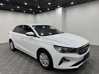 Geely Emgrand 2025 купить из Китая, цена 1 268 000 ₽ — Suifenhe Auto